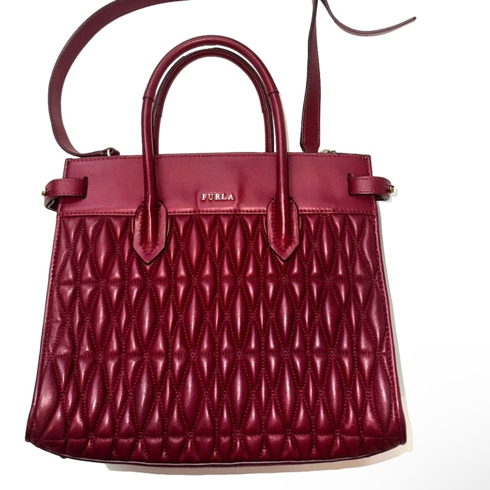 FURLA Pin Cometa Ciliegia (Burgundy) Red Leather 2 Way Shoulder Bag Quilted